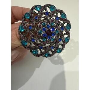 Flower Openwork Domed Blue & Amethyst Rhinestones Vintage Silver Brooch